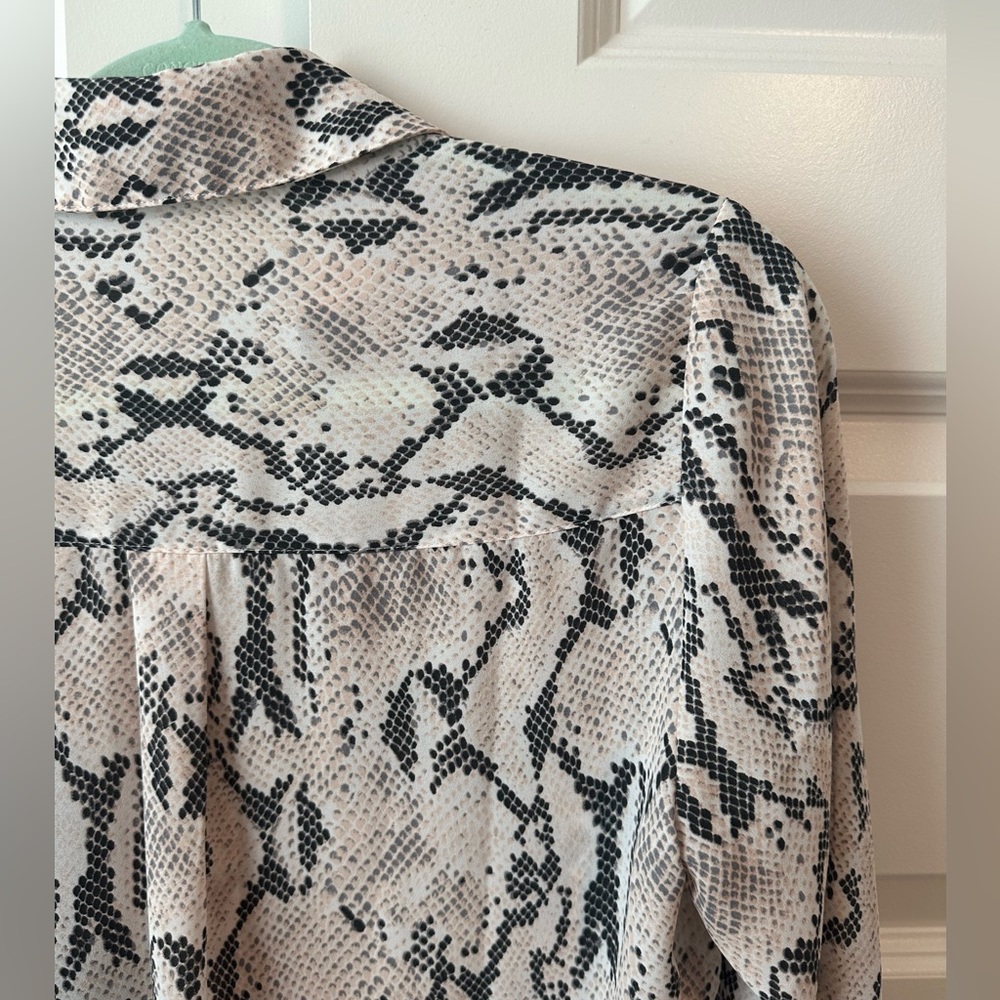 Express The Portfolio Shirt Python Print - image 7